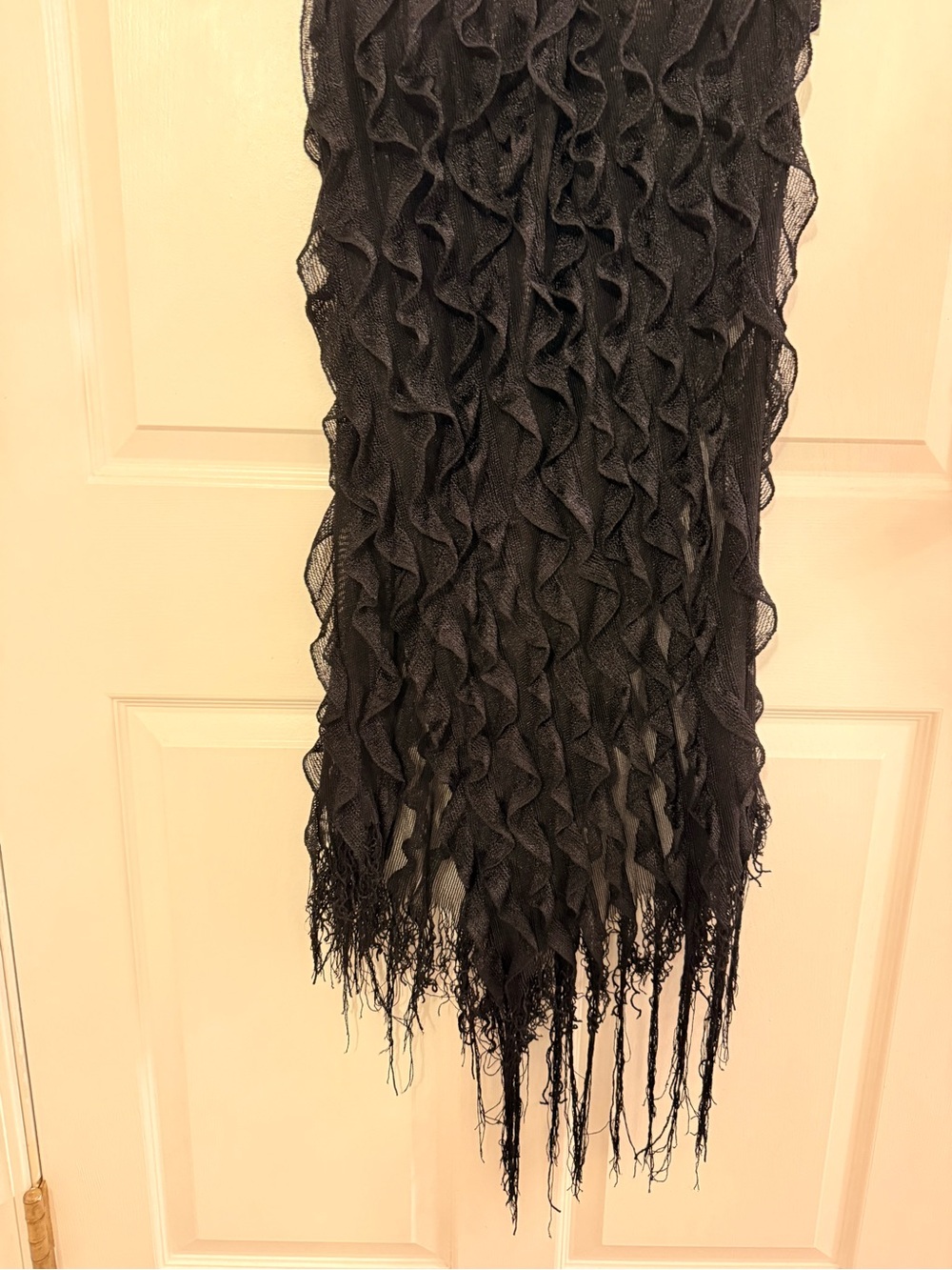 Black Ruffled Fringe Scarf